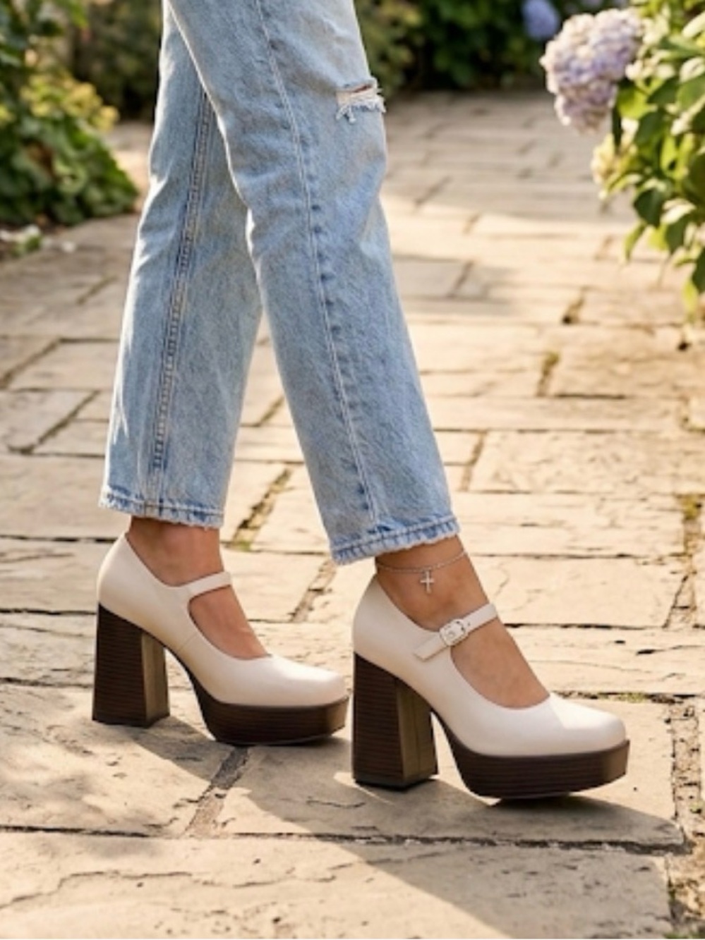 MATISSE Matilda Platform Heel, Women’s 8, Bone